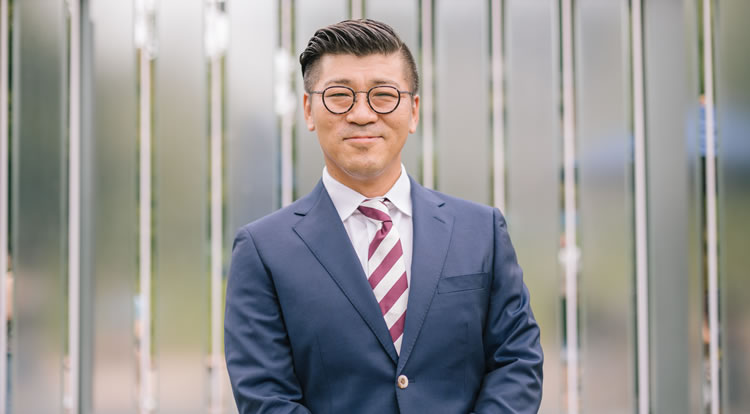 代表取締役　藤岡 勇気